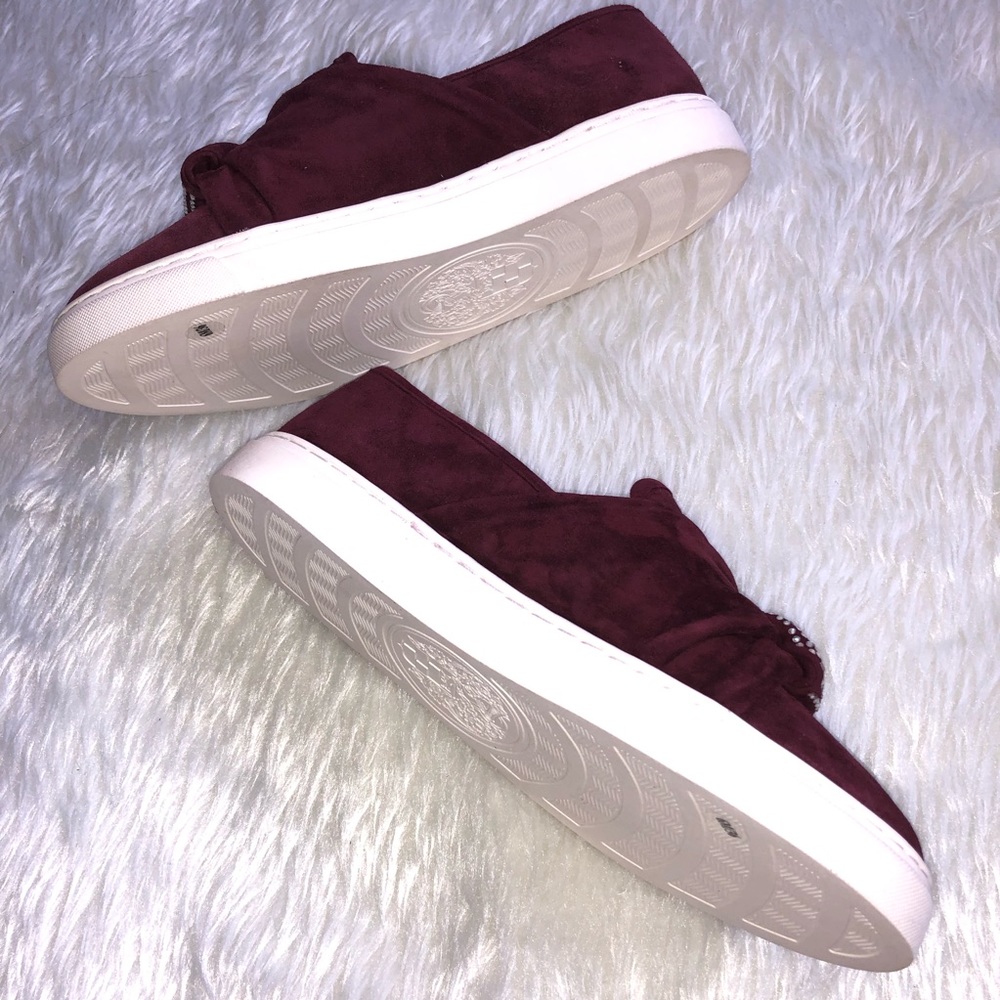 Sneakers by Vince Camuto - Picture 4 of 5